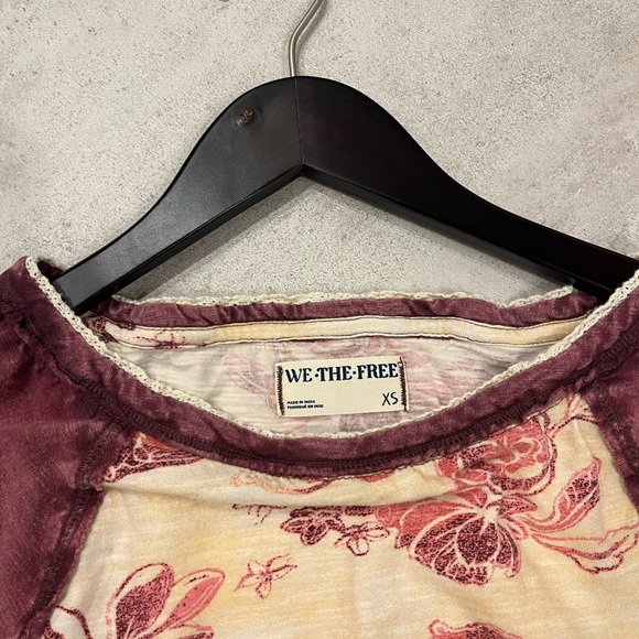 We The Free Free People Floral Raglan Tee XS - Picture 4 of 10